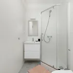 Comfortable With Parking In By Renters Apartament *