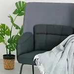 Comfortable With Parking In By Renters Apartament