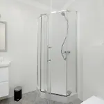 Apartament Comfortable With Parking In By Renters
