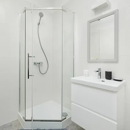 Comfortable With Parking In By Renters Апартаменты