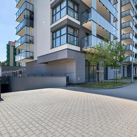 Comfortable With Parking In By Renters Apartment Szczecin