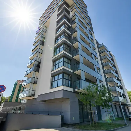 Comfortable With Parking In By Renters Апартаменты