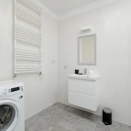 Apartment Comfortable With Parking In By Renters Szczecin