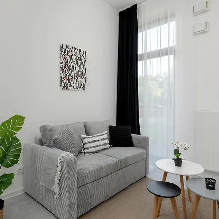 Comfortable With Parking In By Renters * Szczecin