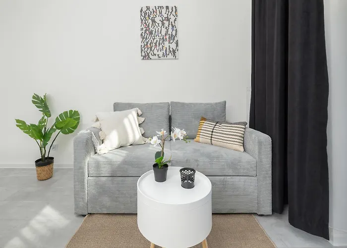 Comfortable With Parking In By Renters Stettin