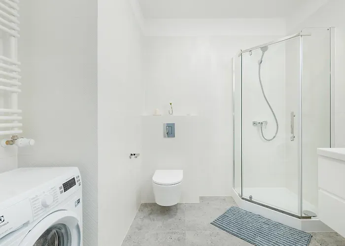 Comfortable With Parking In By Renters Stettin