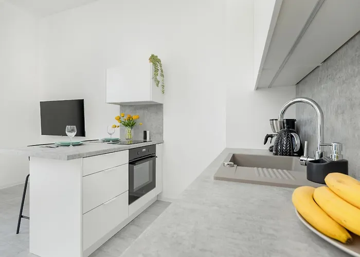 Comfortable With Parking In By Renters Lejlighed