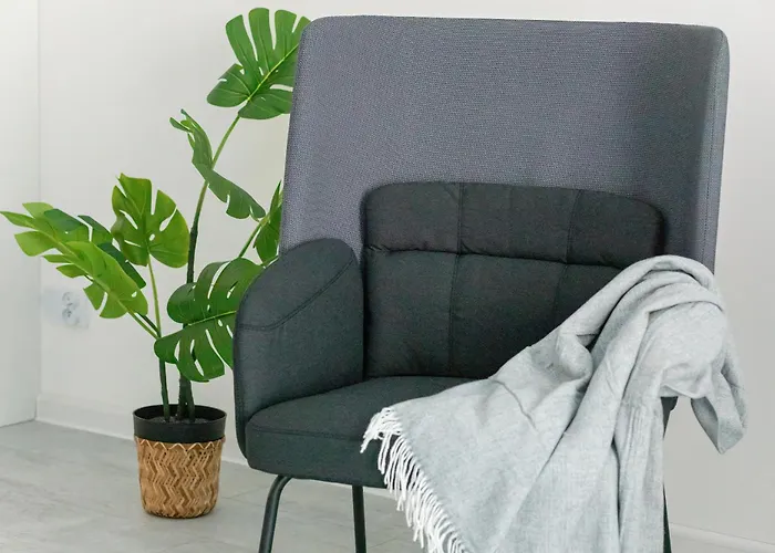 Comfortable With Parking In By Renters Lejlighed