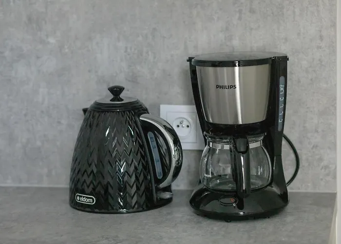 Comfortable With Parking In By Renters Lejlighed